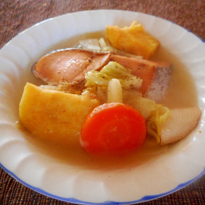 鮭とさつま芋と白菜の味噌ポトフ